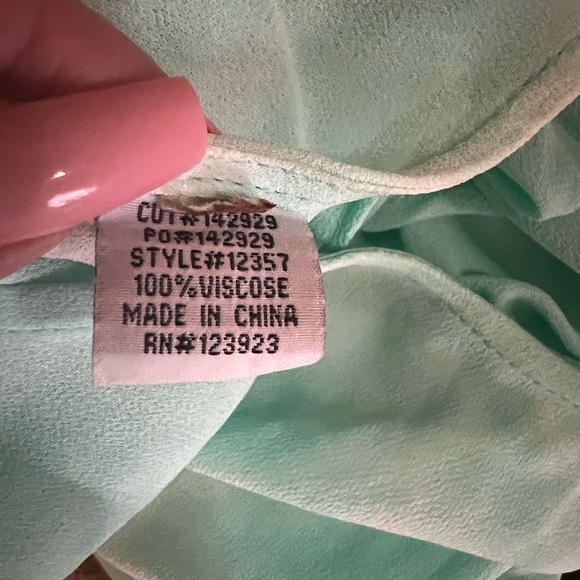 Chico’s teal and gray tunic with lace bottom Size Large - Picture 8 of 8